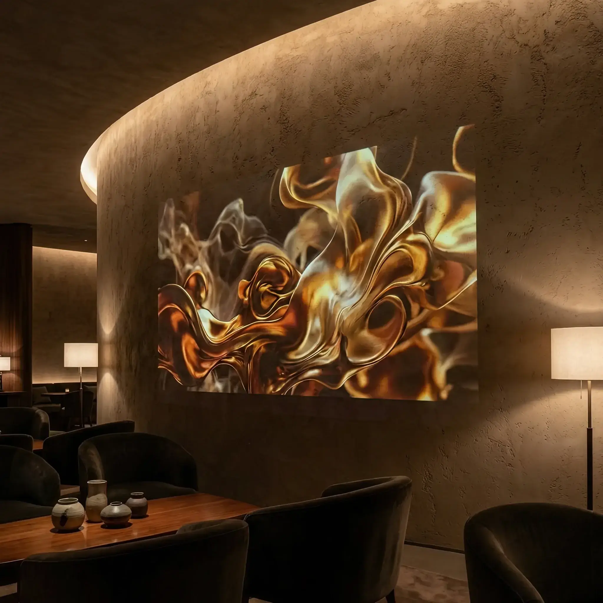 Архитектура и дизайн: Элегантная спиралевидная скульптура в центре вестибюль, которая светится мягким зеленым светом при активном поглощении углекислого газа