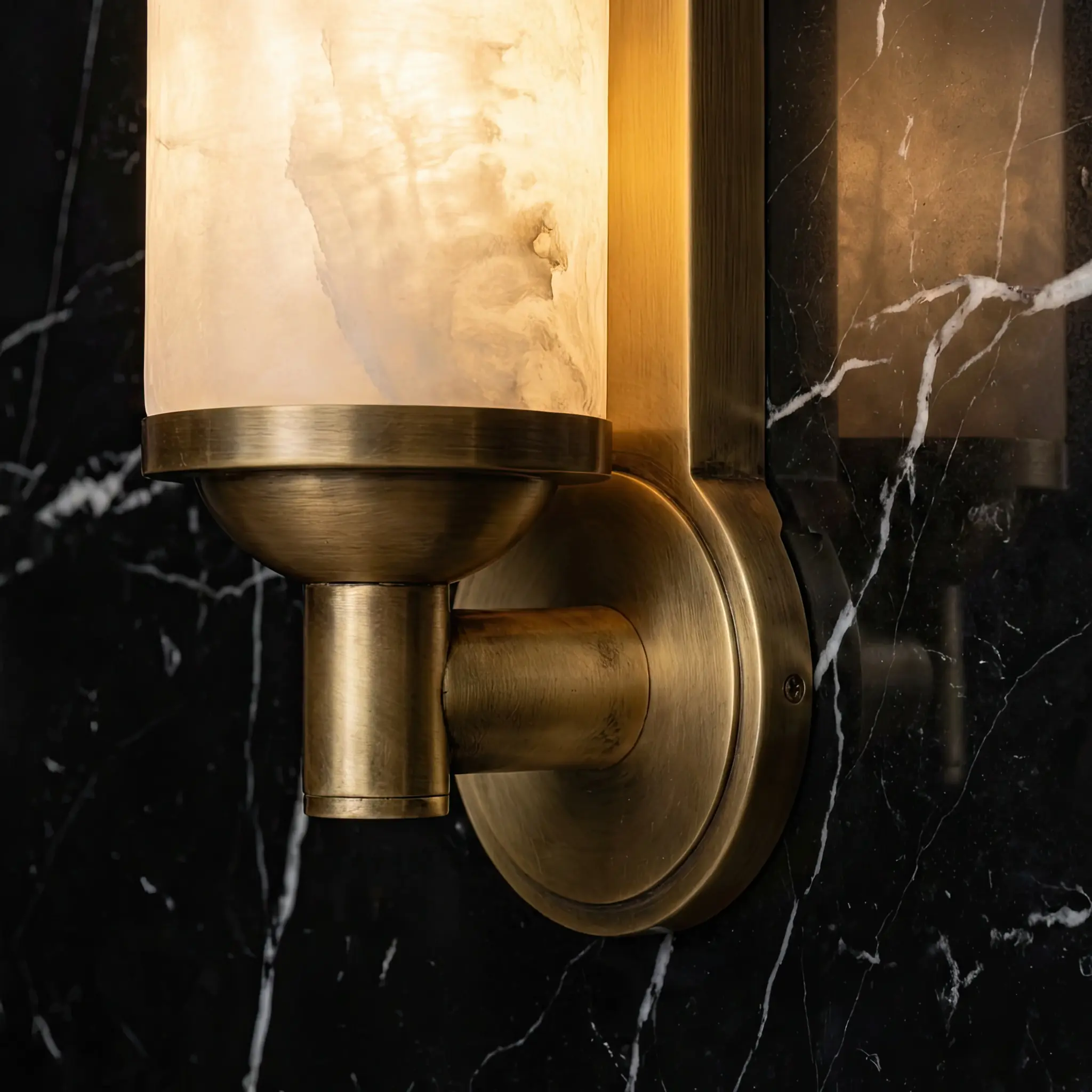 Psychology of the First Frame